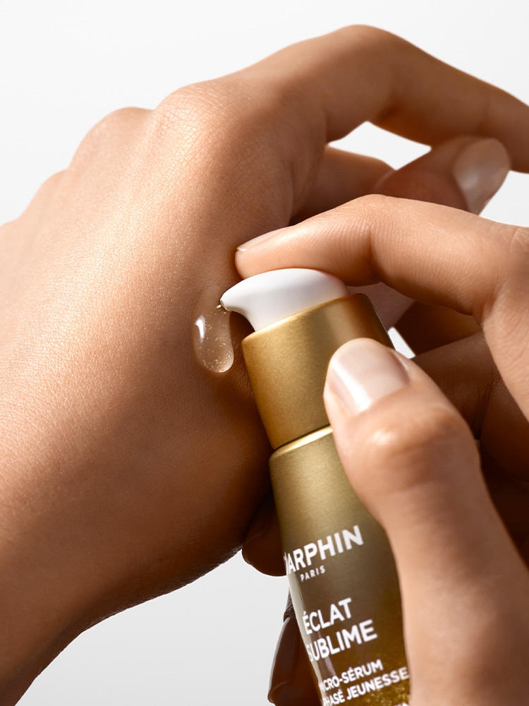 Éclat Sublime Dual Rejuvenating Micro-Serum & Tool Set